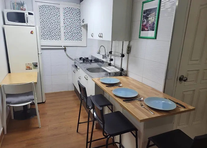 Newly Renovated Hidden Gem #2 Villa