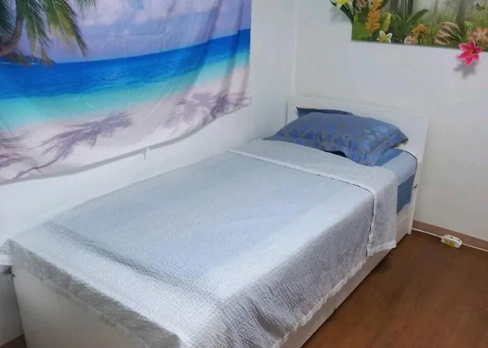 Newly Renovated Hidden Gem #2 Villa *